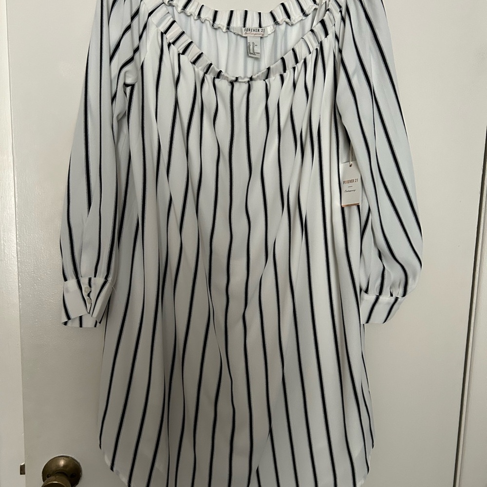 Forever 21 Contemporary Striped Blouse